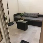 아파트 Quiet House