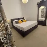 Quiet House *